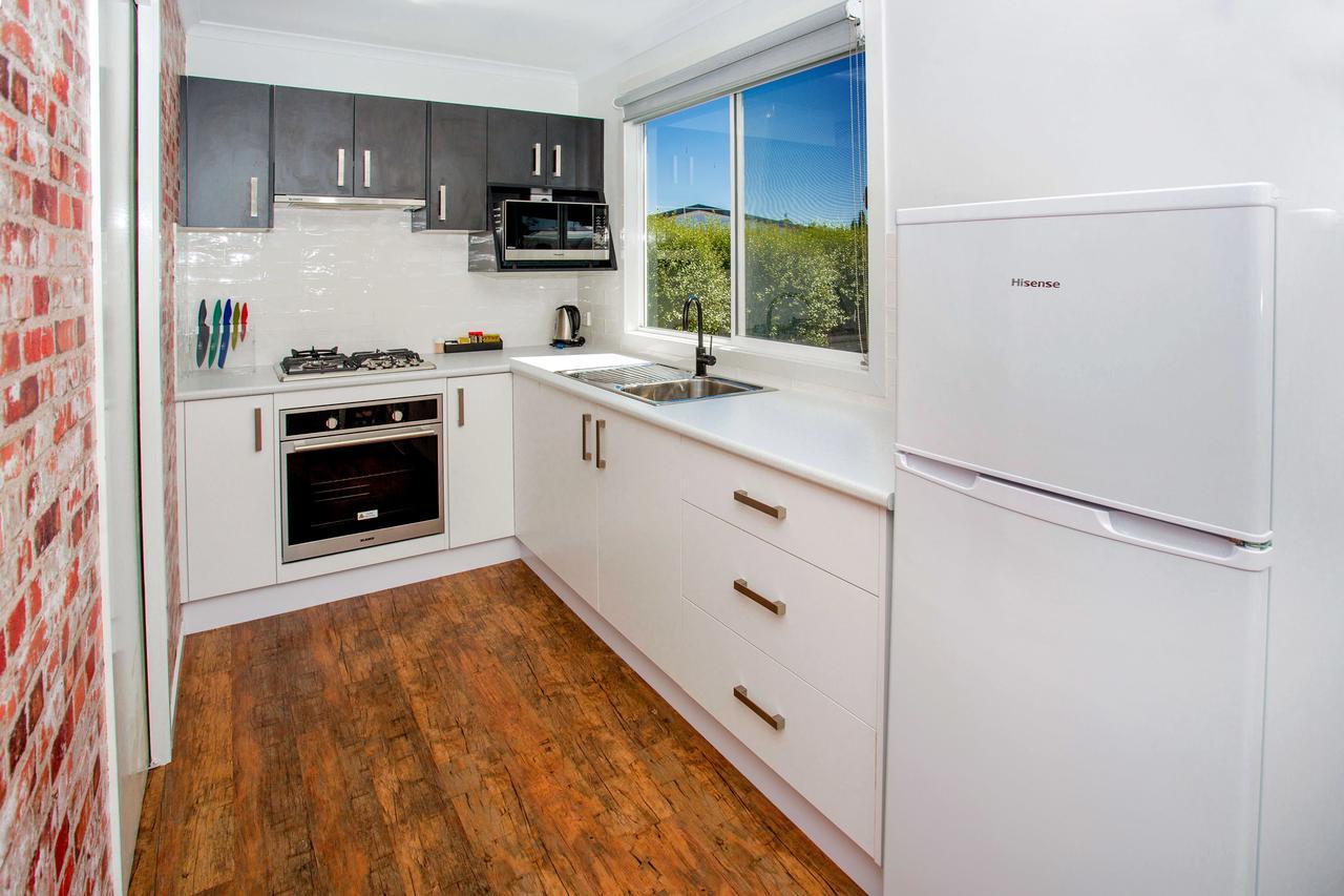 Big4 Traralgon Park Lane Holiday Park エクステリア 写真