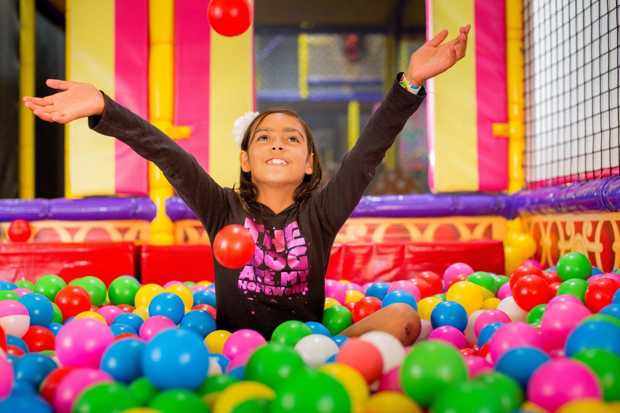 Big4 Traralgon Park Lane Holiday Park エクステリア 写真