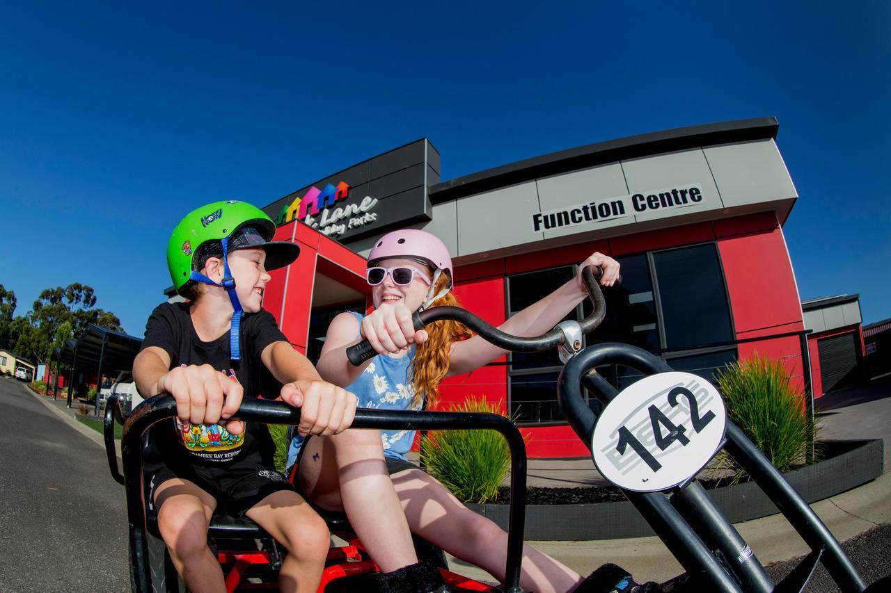 Big4 Traralgon Park Lane Holiday Park エクステリア 写真