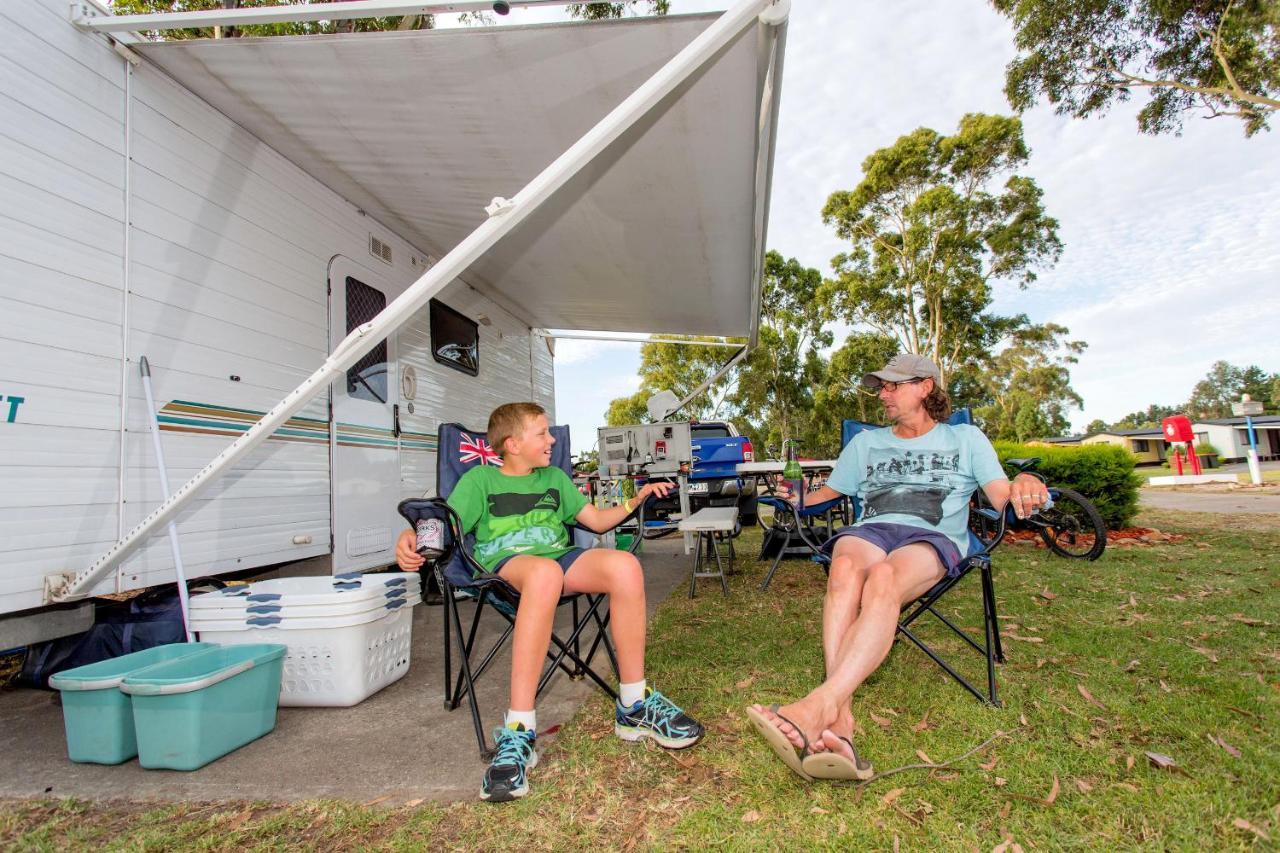 Big4 Traralgon Park Lane Holiday Park エクステリア 写真
