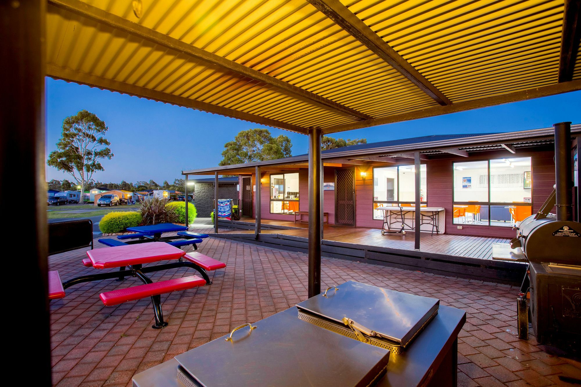 Big4 Traralgon Park Lane Holiday Park エクステリア 写真